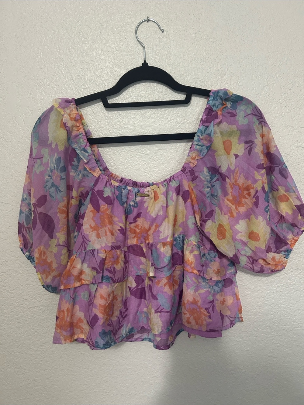 Tiered Floral Peasant Crop Top in Lavender